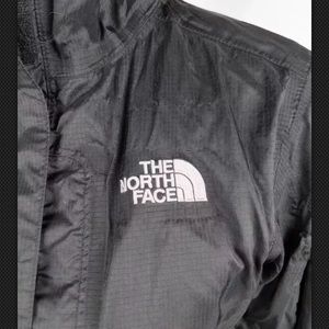 The North Face Women’s XS Hyvent Black Jacket